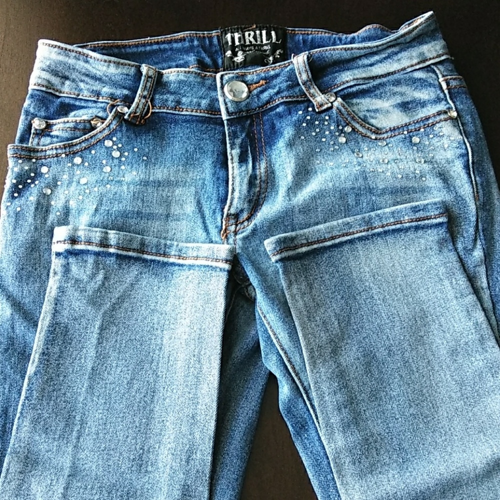 Size 3 Thrill Jeans - Picture 7 of 8
